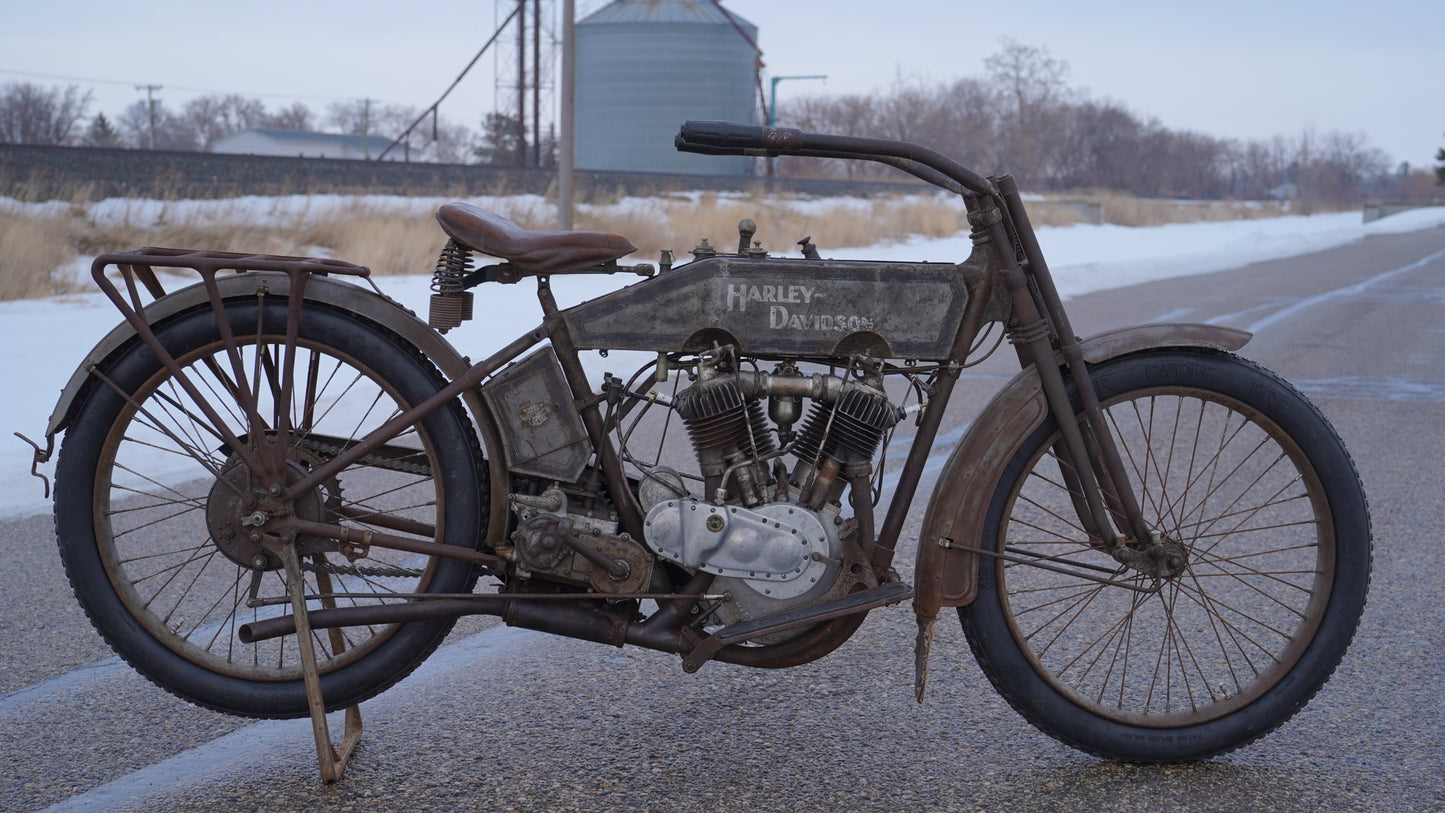1915 Harley Davidson Twin
