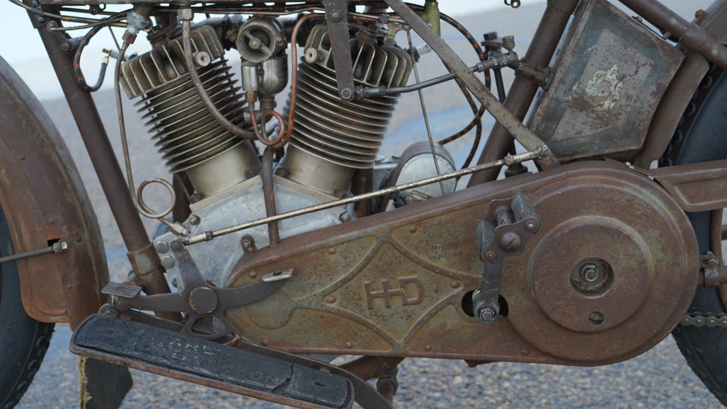 1915 Harley Davidson Twin