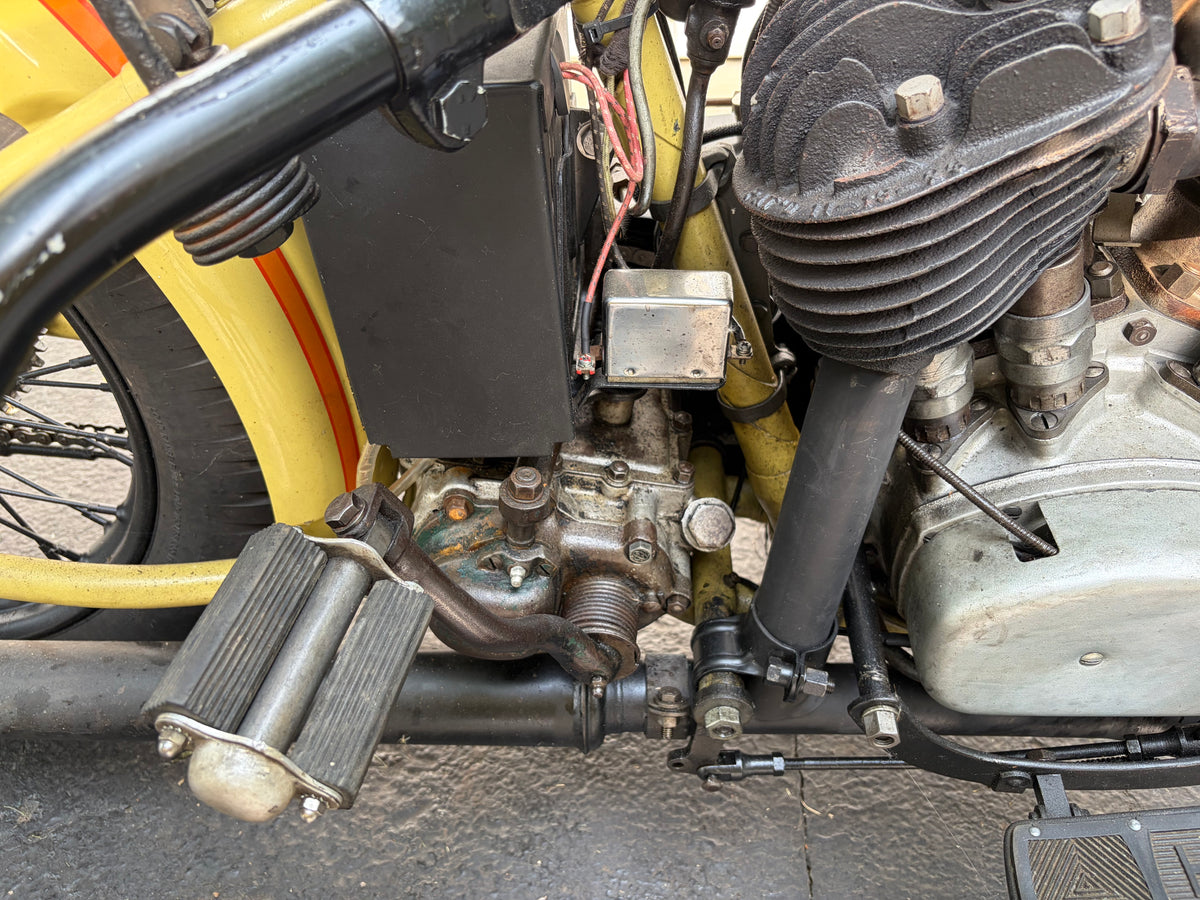 1931 Harley Davidson V Model with Goulding Sidecar