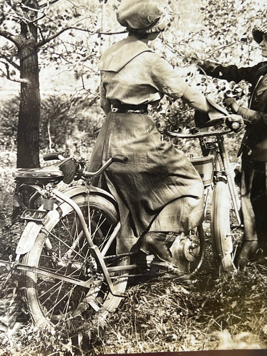 1910 Harley Davidson Motorcycle Factory Promo Photo