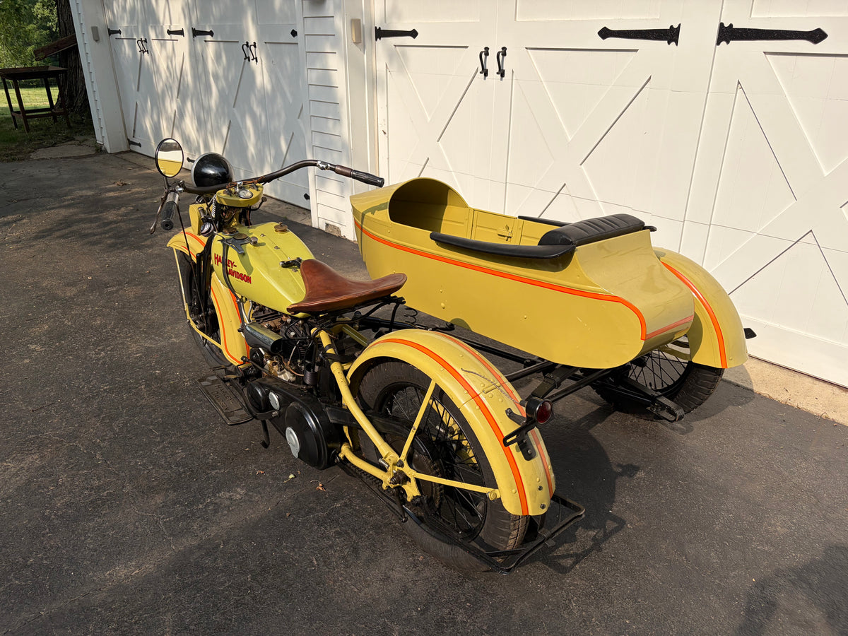 1931 Harley Davidson V Model with Goulding Sidecar