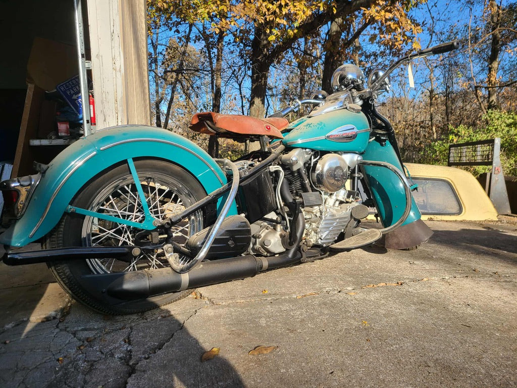 1946 Harley Davidson EL Knucklehead – Larson MasterWorks
