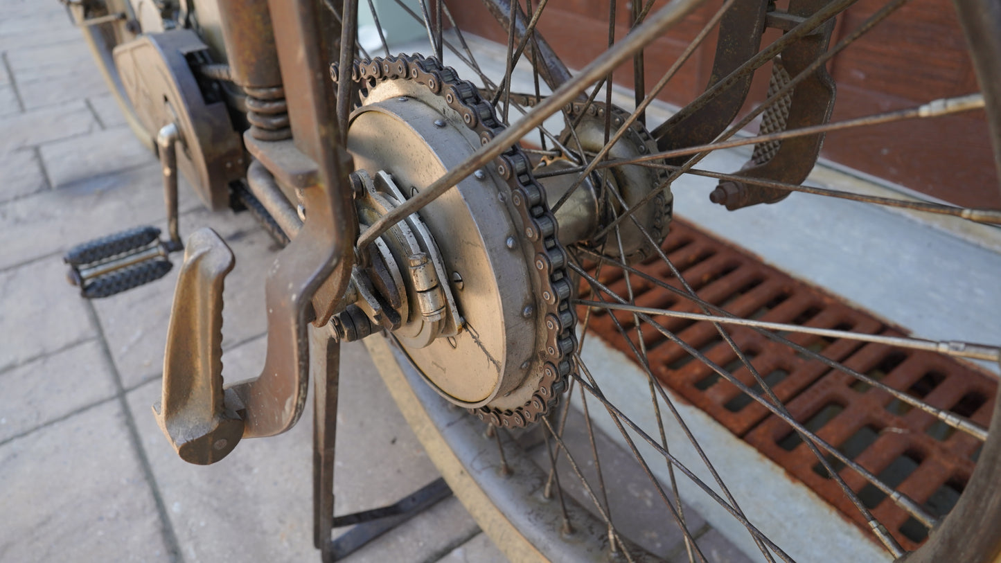 1913 Harley Davidson Twin Model 9E