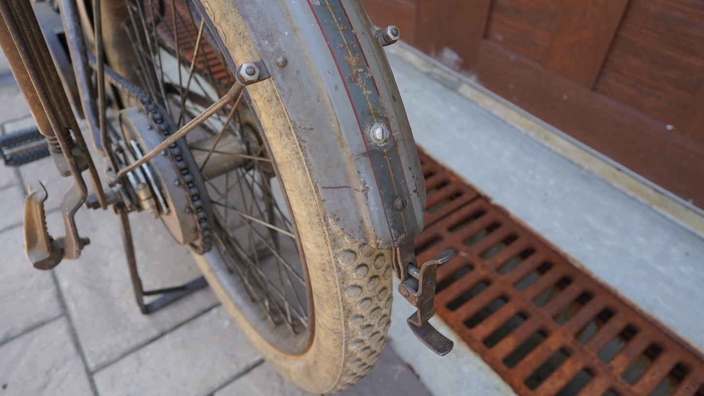 1913 Harley Davidson Twin Model 9E