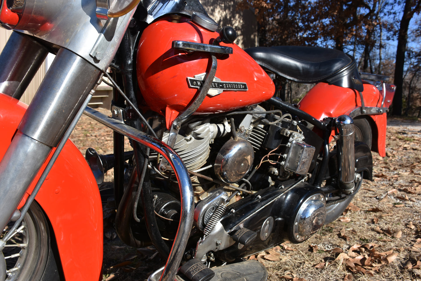 1963 Harley Davidson FL Panhead (Red)