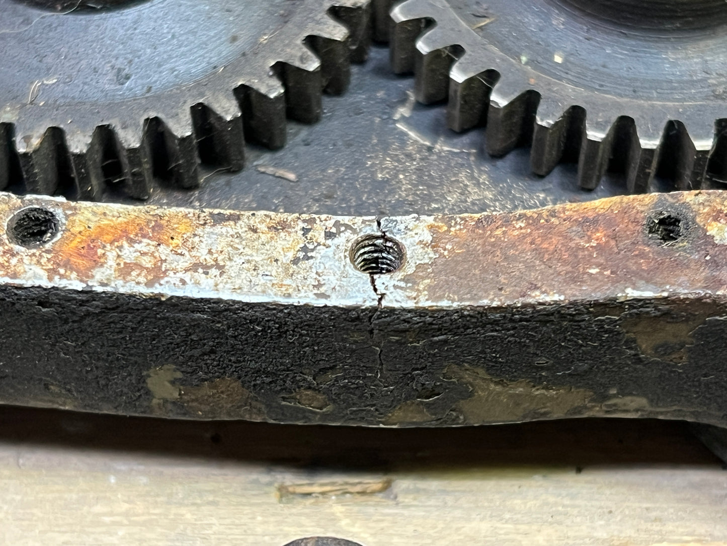 1922 + Harley Davidson J JD Gear Chest, Gears, Cover, and Oil Pump