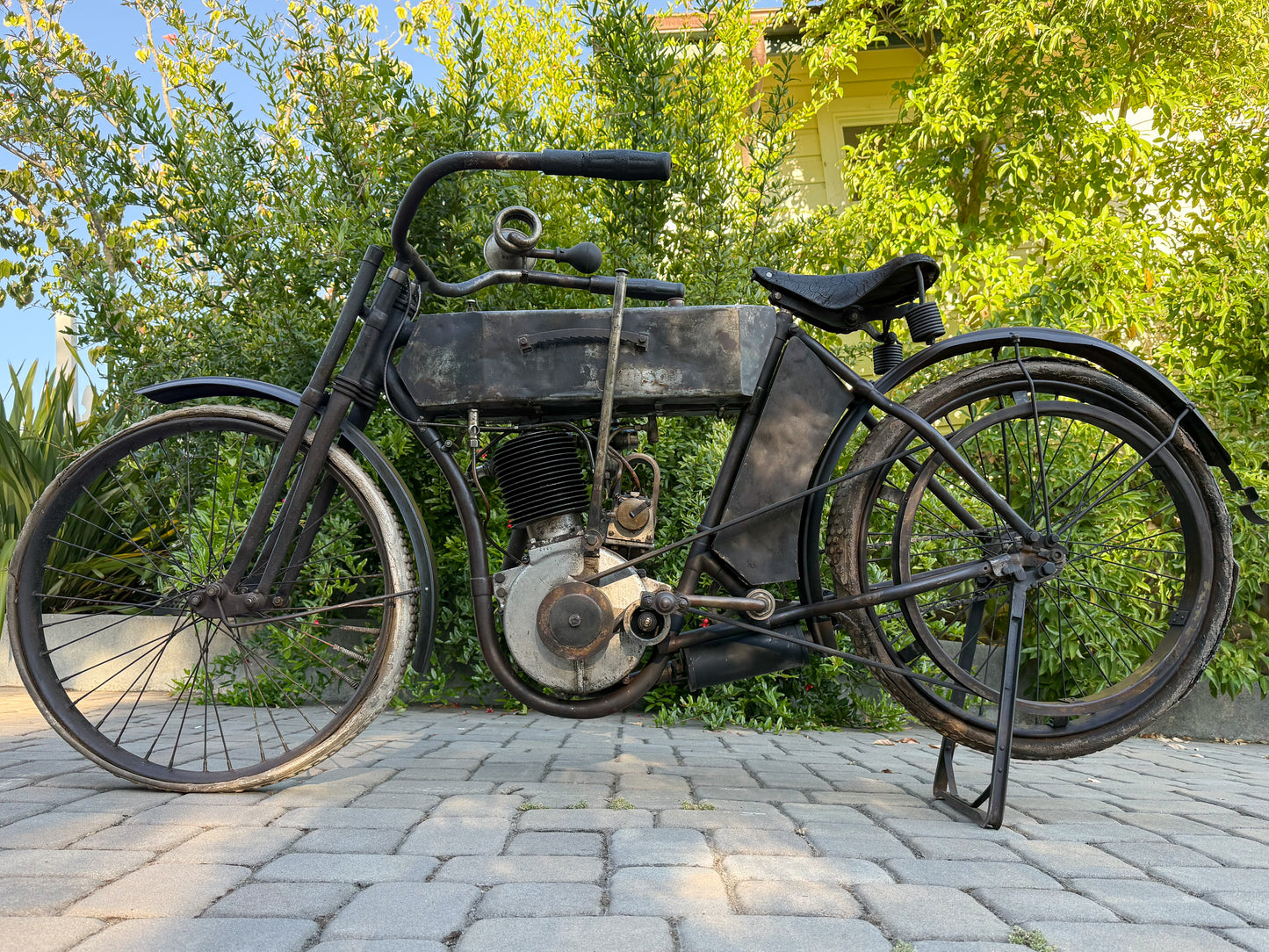1910 Harley Davidson - Magneto Model