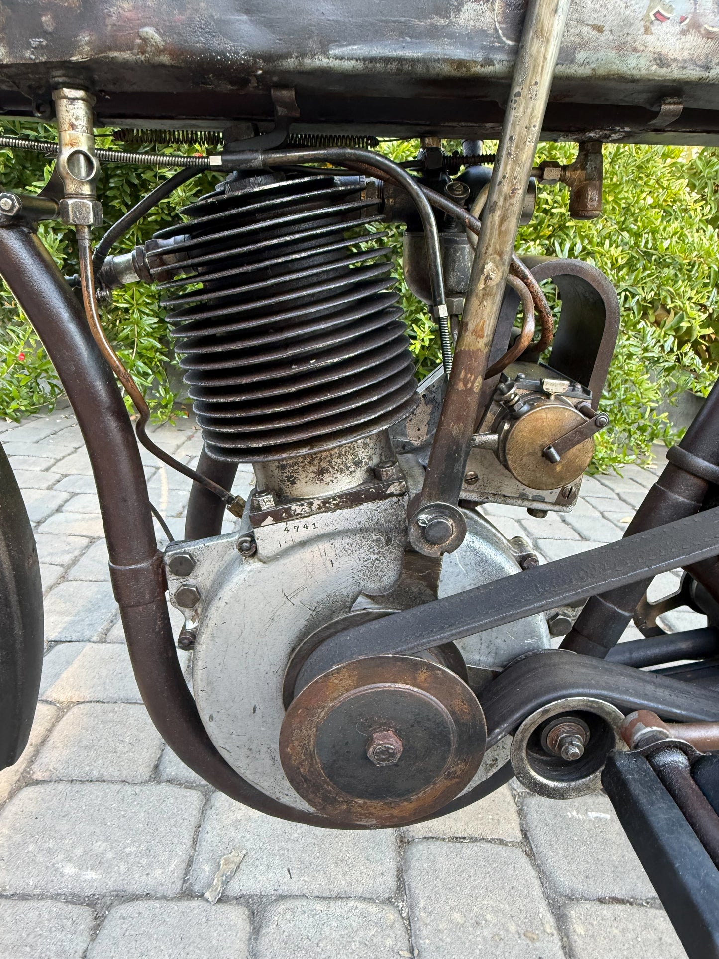1910 Harley Davidson - Magneto Model