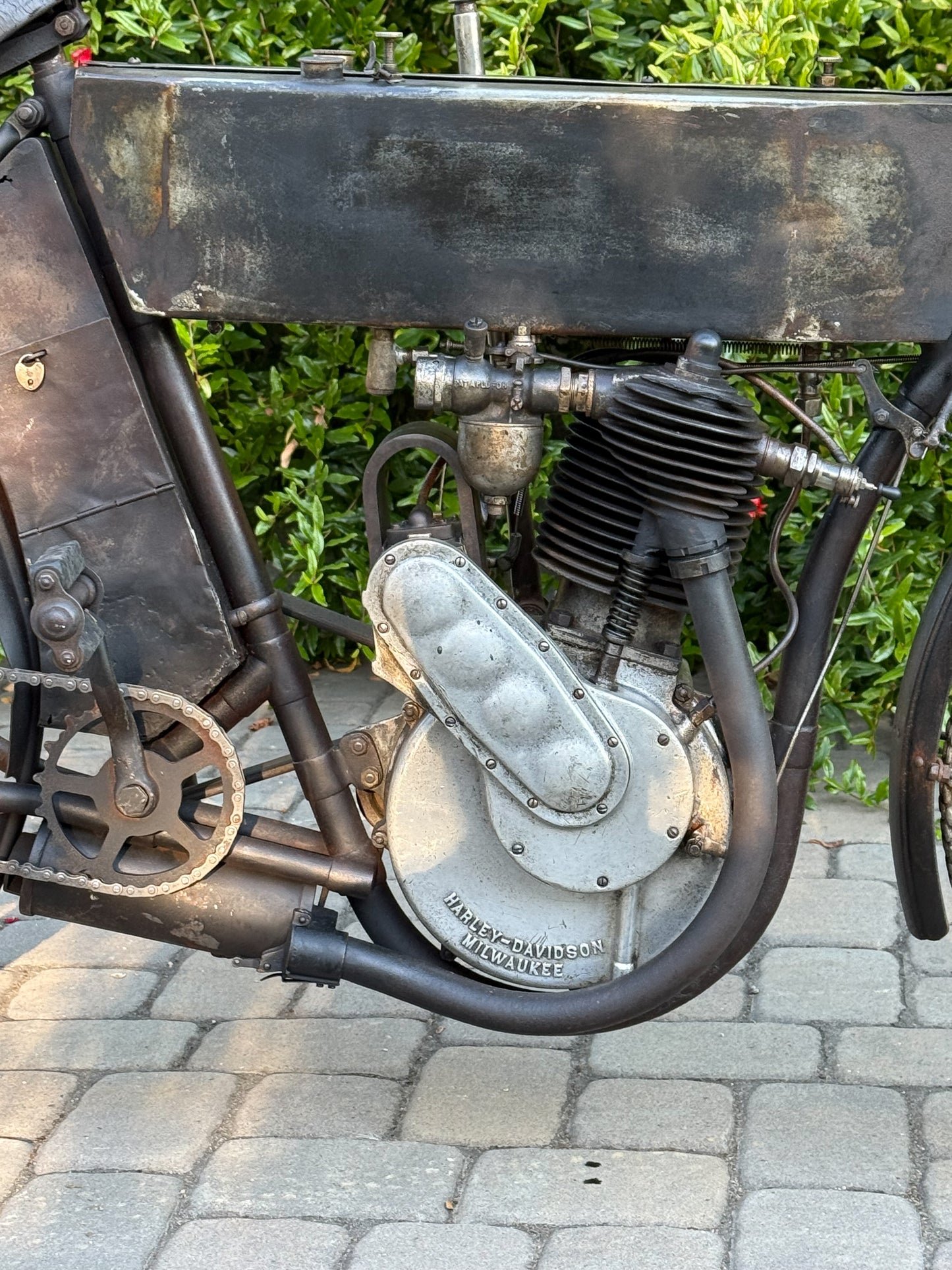 1910 Harley Davidson - Magneto Model